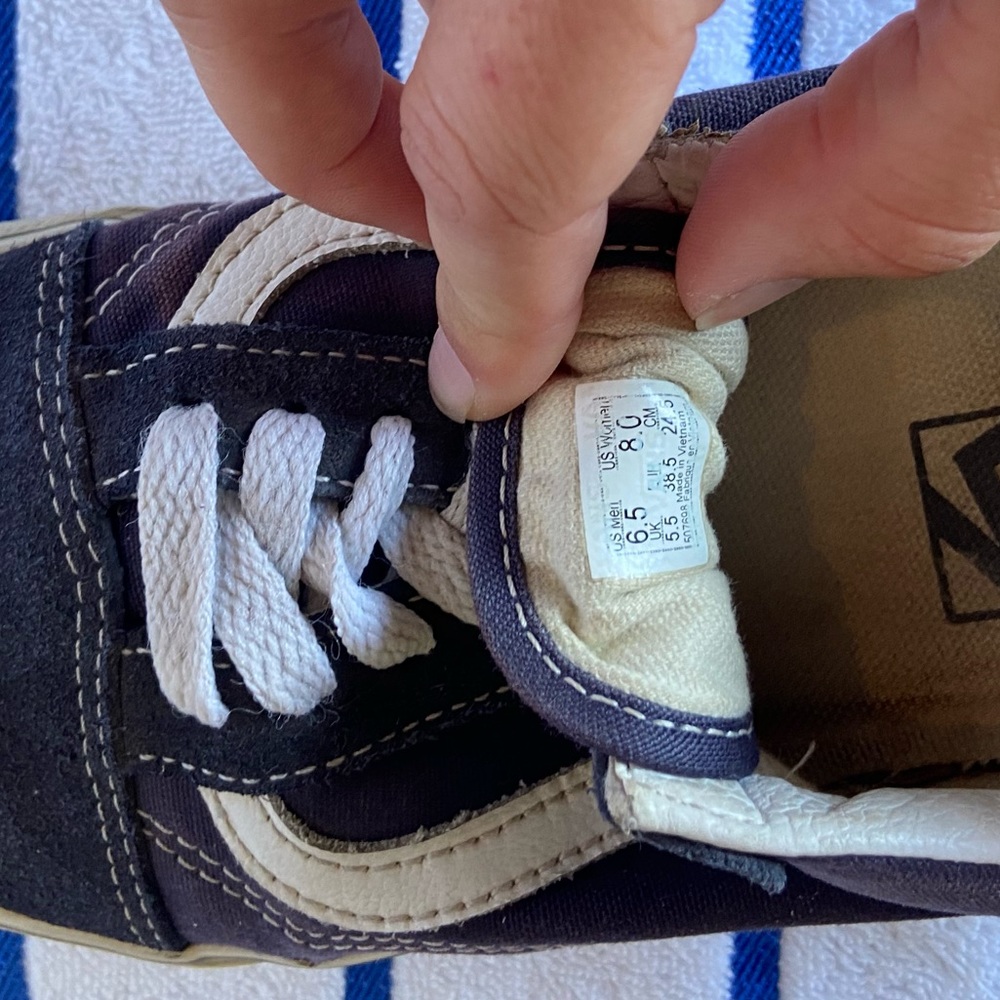 Blue Vans Old School size 8